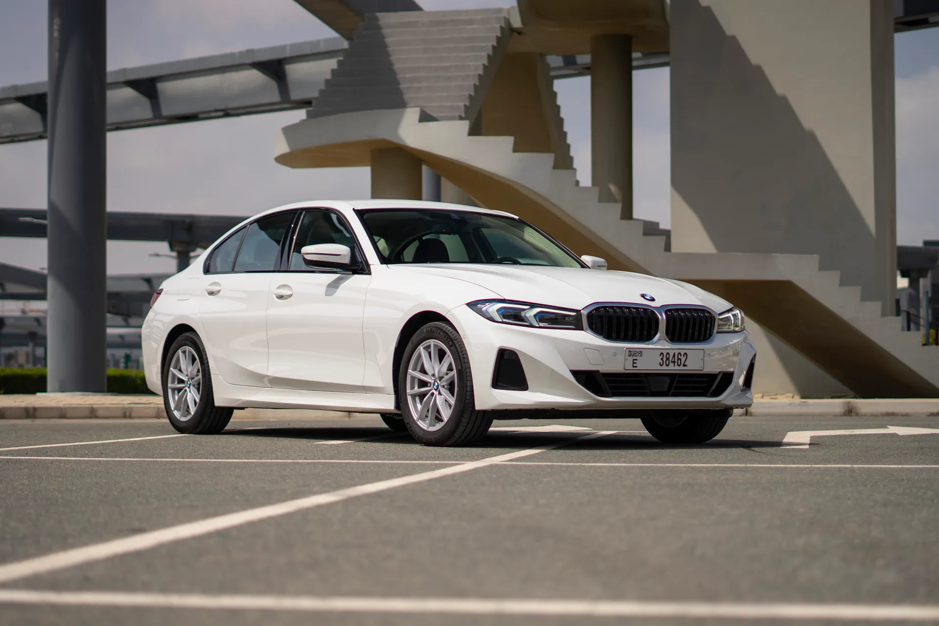 2022 BMW 320 photo 14 of 42 — Drive Your Dream | Car Leasing Dubai